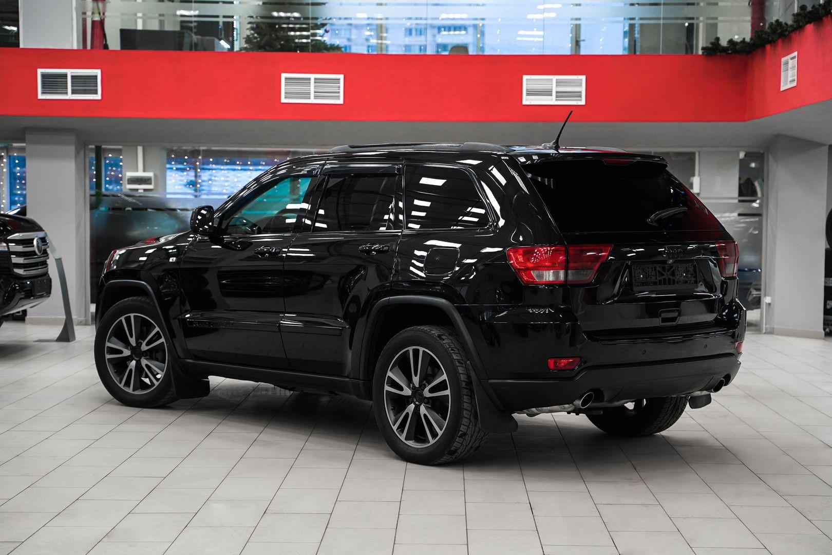 Jeep Grand Cherokee 2012, черный, ДЦ Орехово