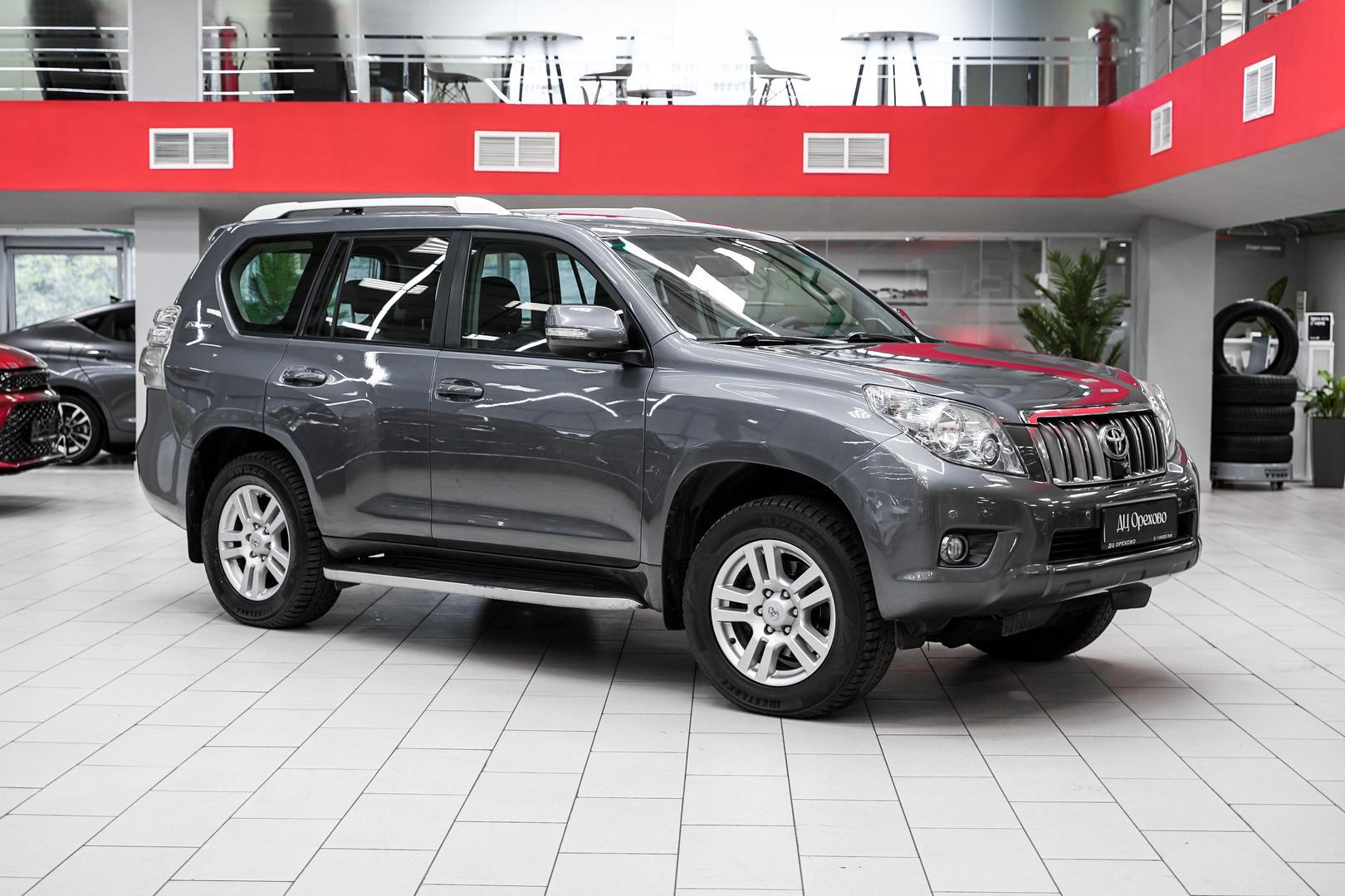Toyota Land Cruiser Prado 2011, серый, ДЦ Орехово