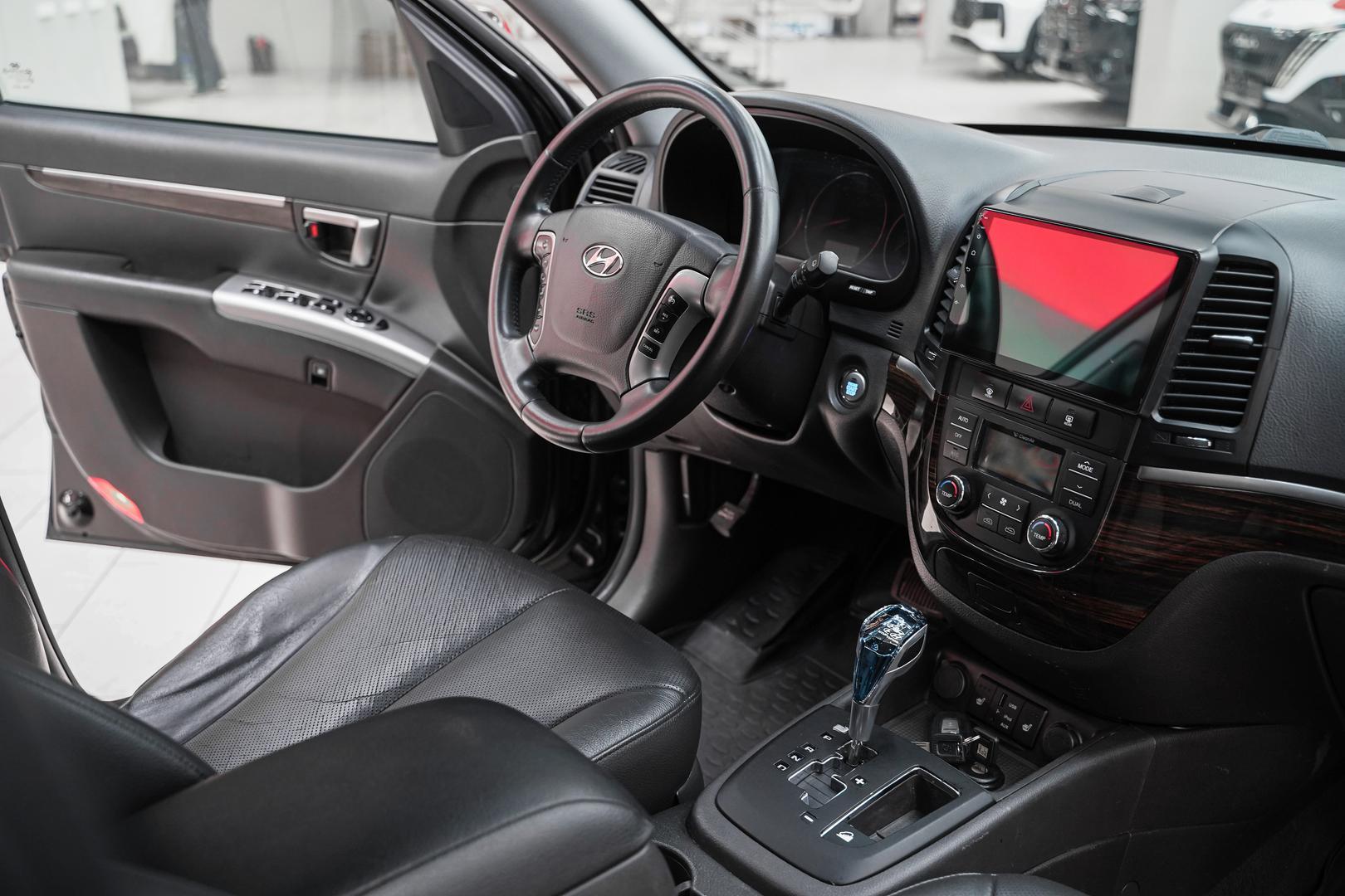 Hyundai Santa Fe 2011, черный, ДЦ Орехово