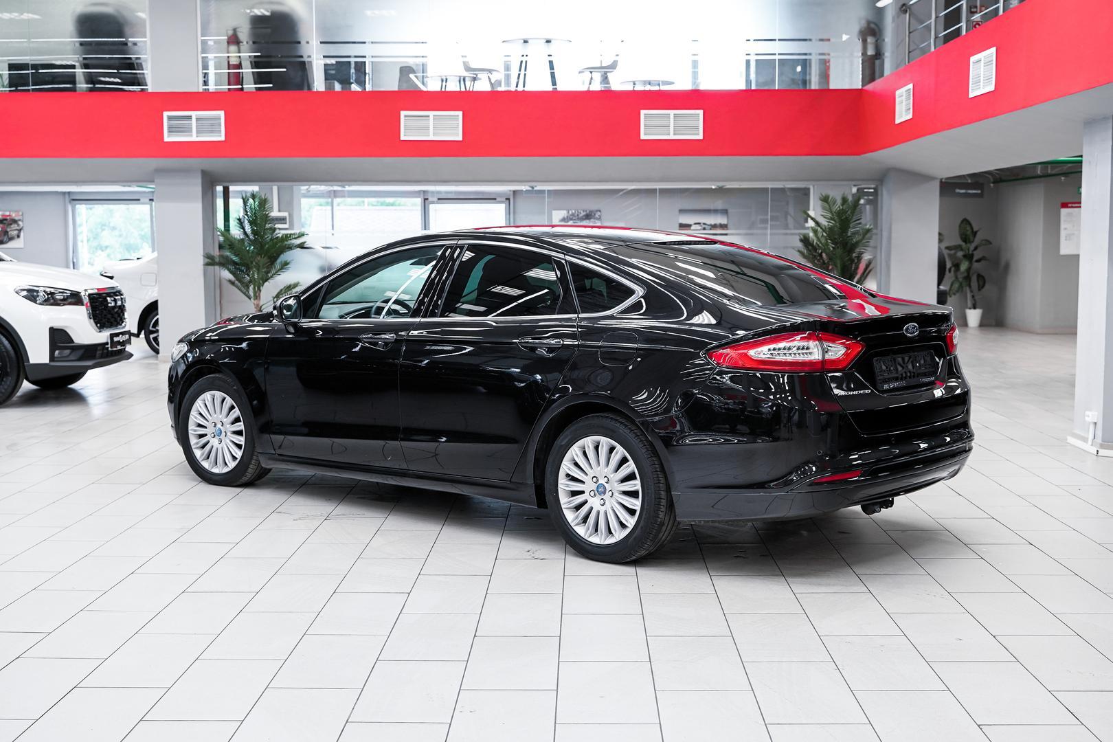 Ford Mondeo 2015, черный, ДЦ Орехово