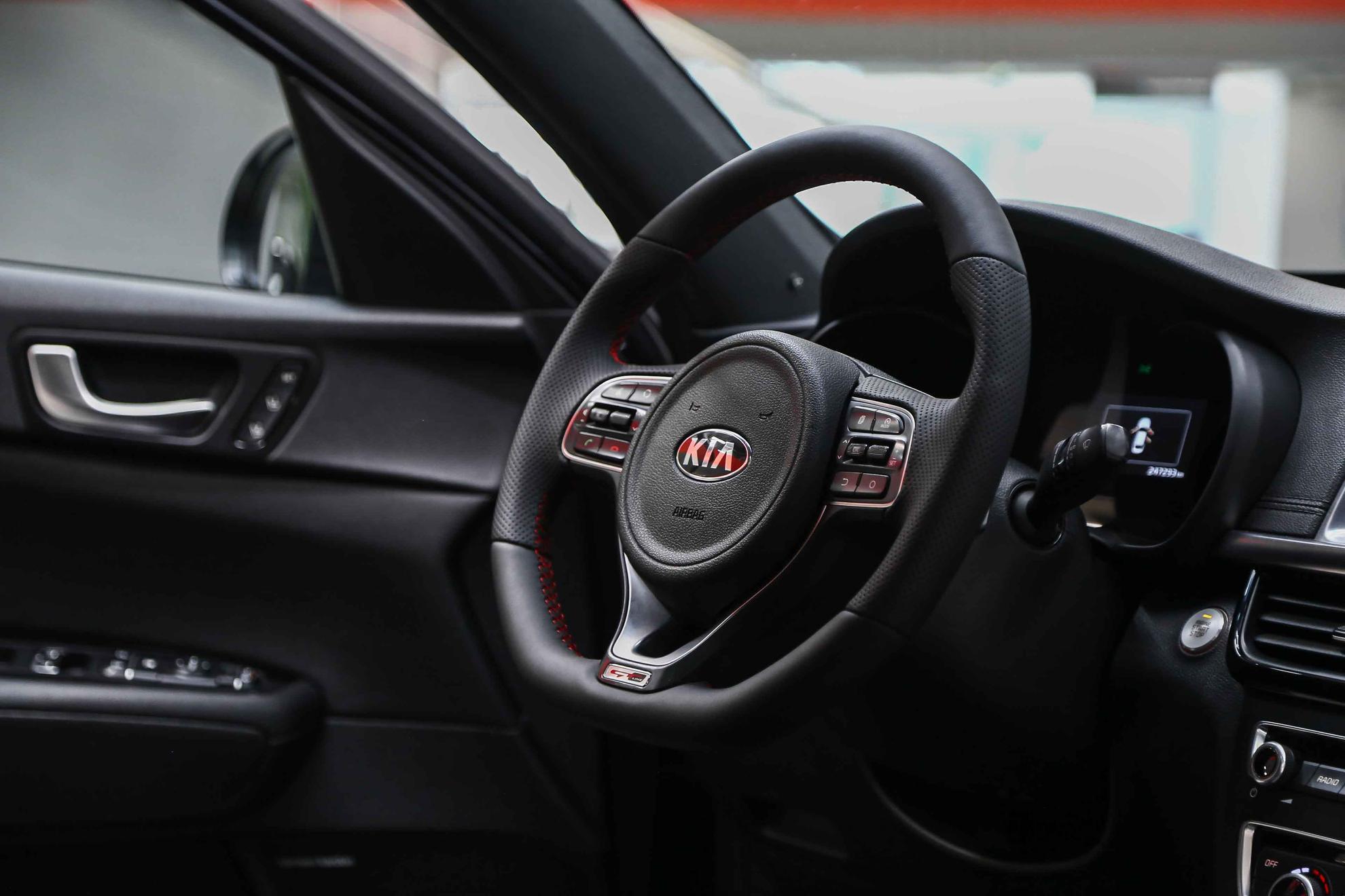 Kia Optima 2017, синий, ДЦ Орехово