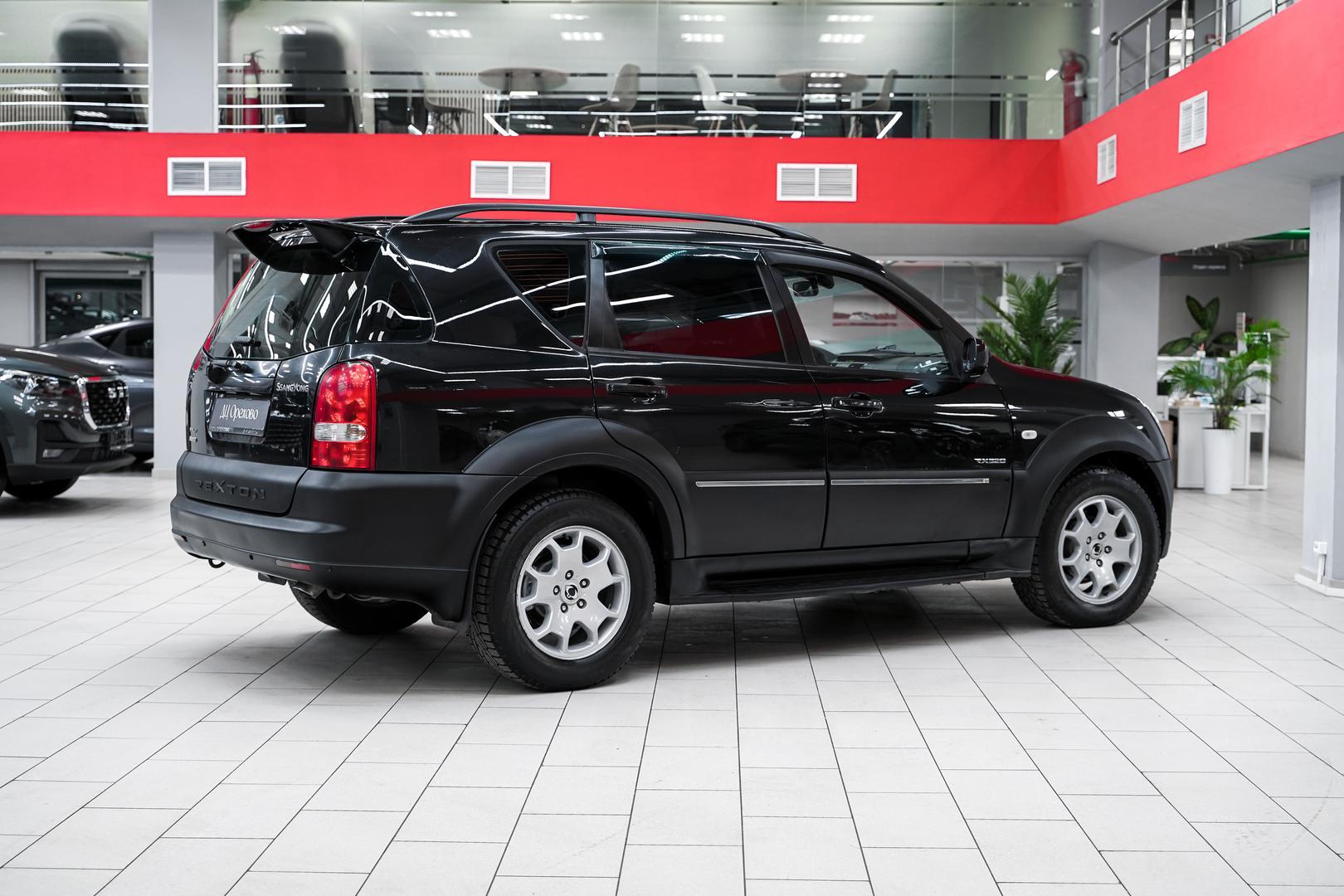 SsangYong Rexton 2007, черный, ДЦ Орехово