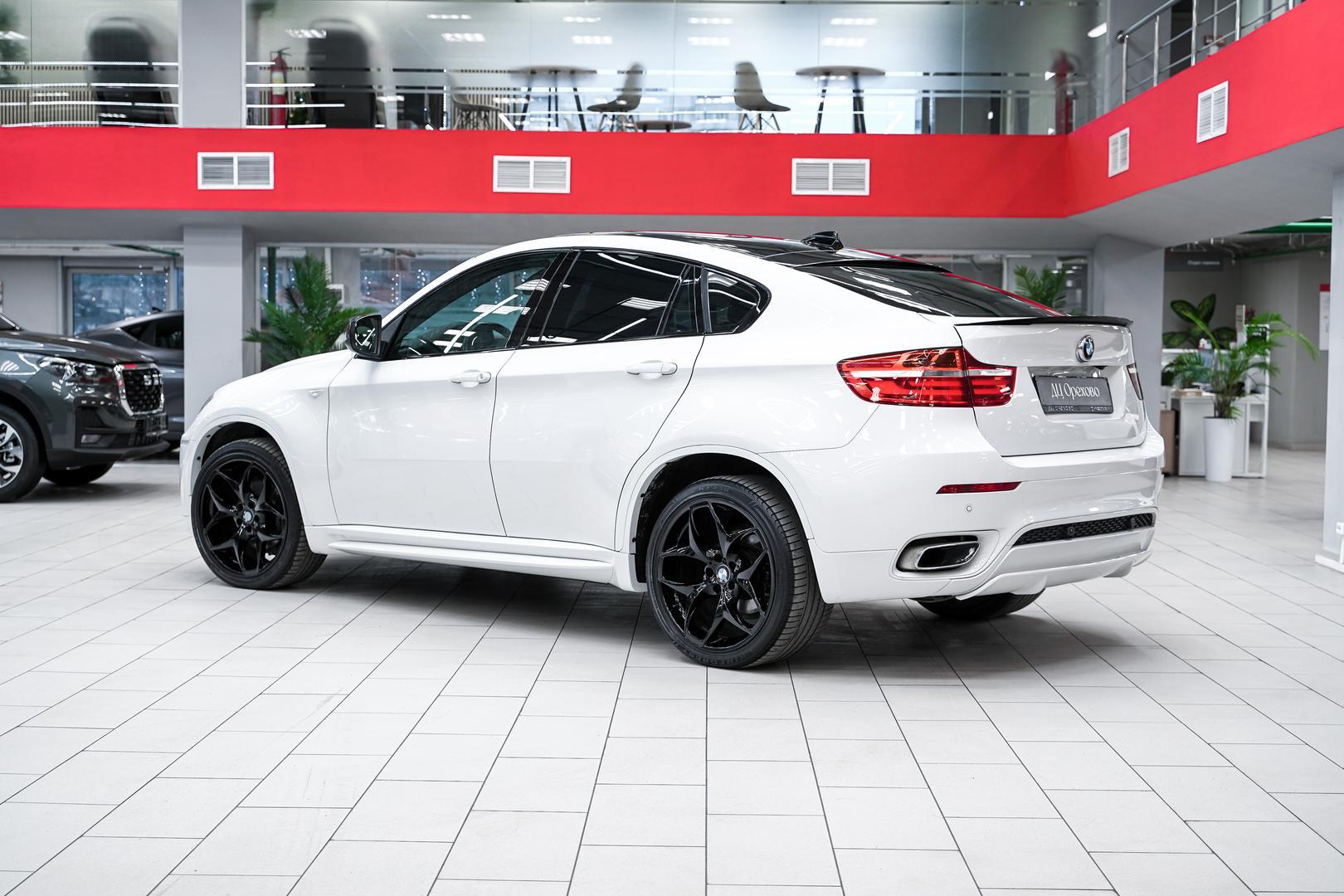 BMW X6 2013, белый, ДЦ Орехово