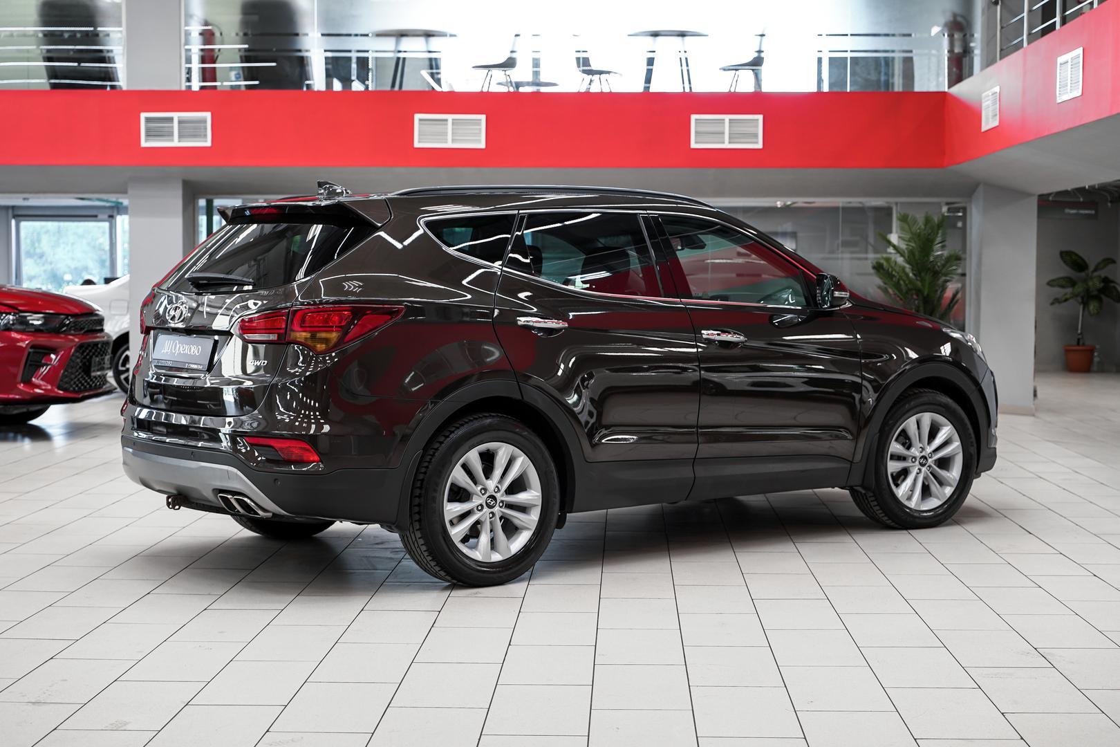 Hyundai Santa Fe 2016, коричневый, ДЦ Орехово
