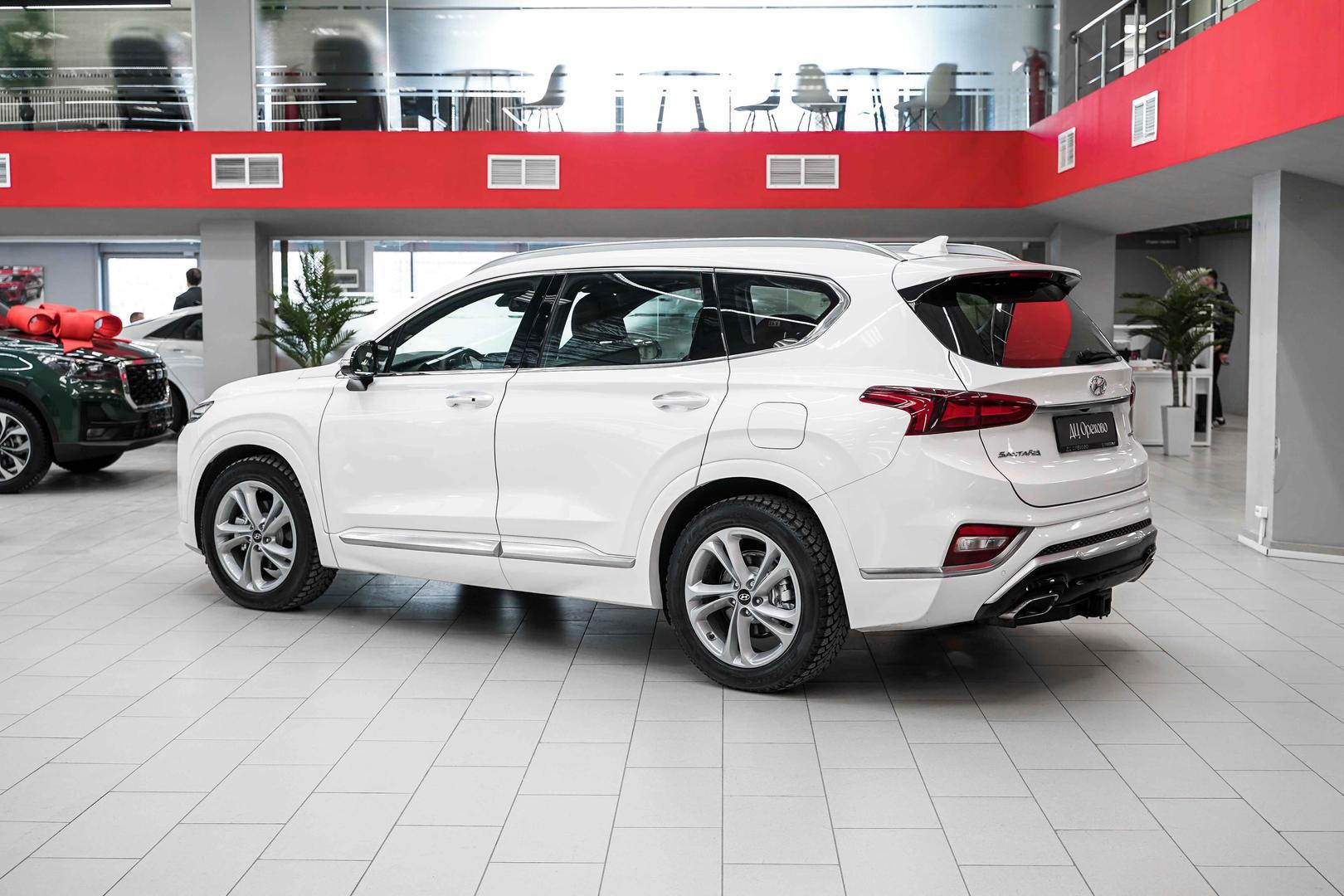 Hyundai Santa Fe 2018, белый, ДЦ Орехово