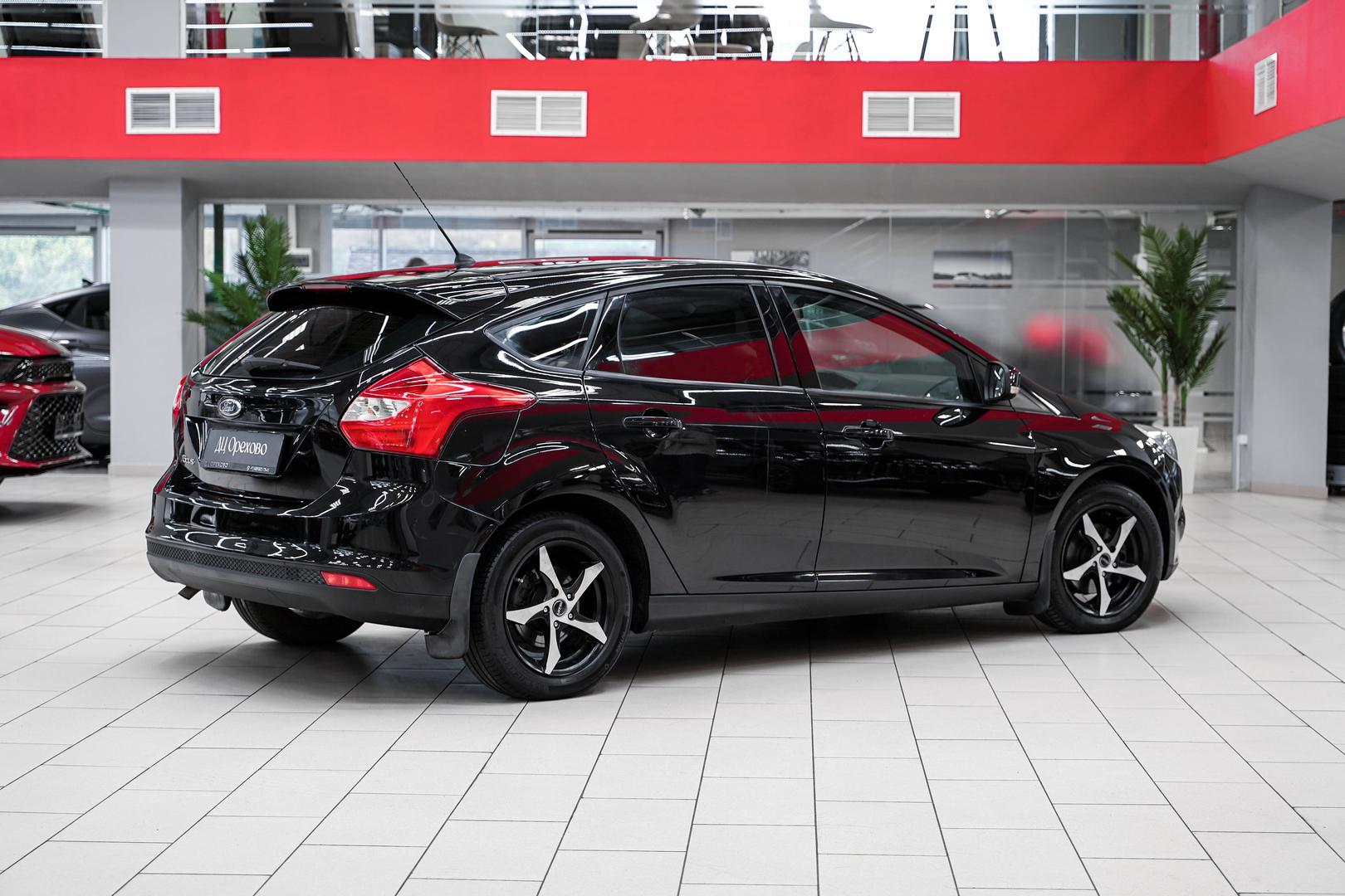 Ford Focus 2012, черный, ДЦ Орехово