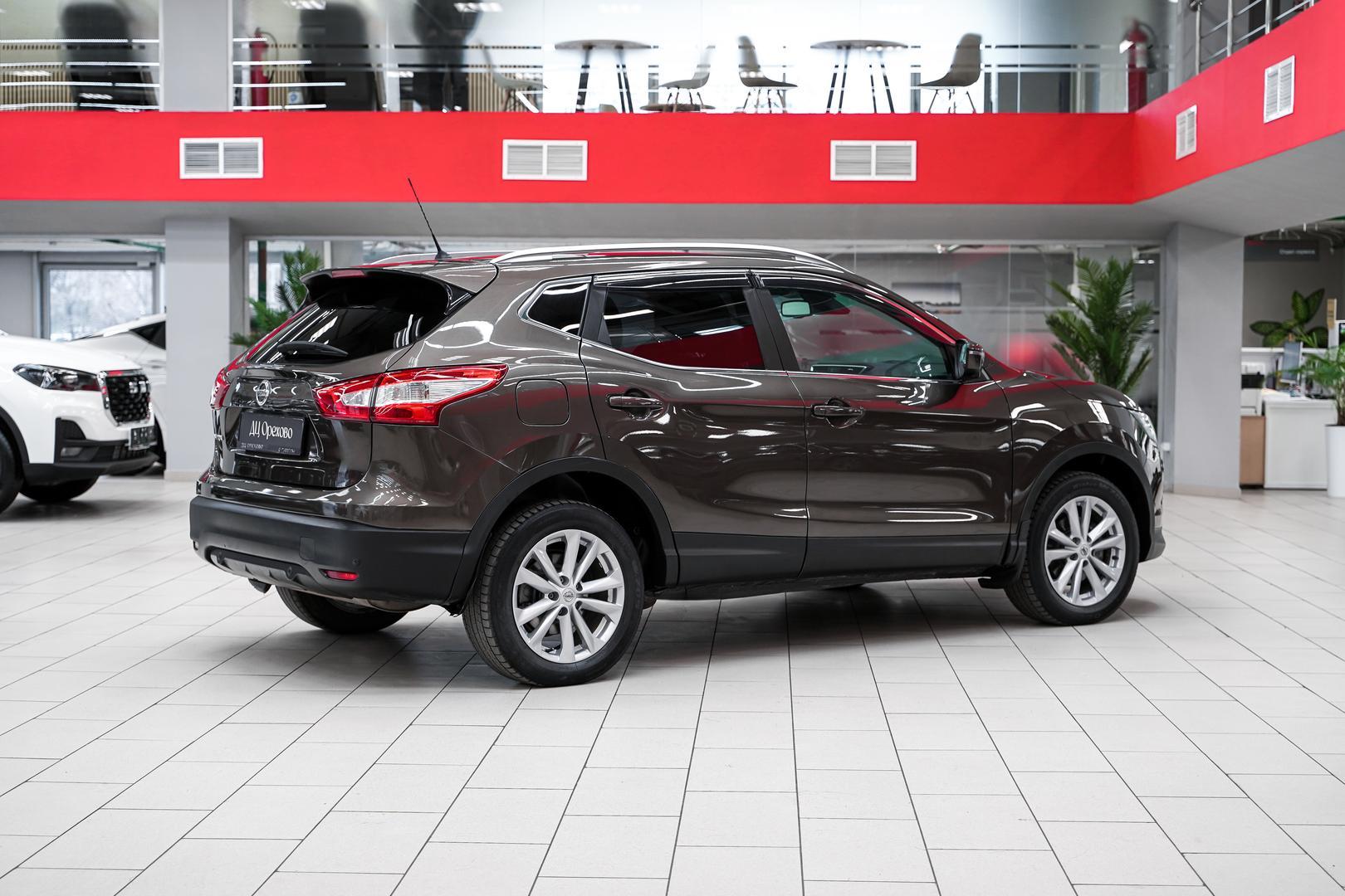 Nissan Qashqai 2014, коричневый, ДЦ Орехово