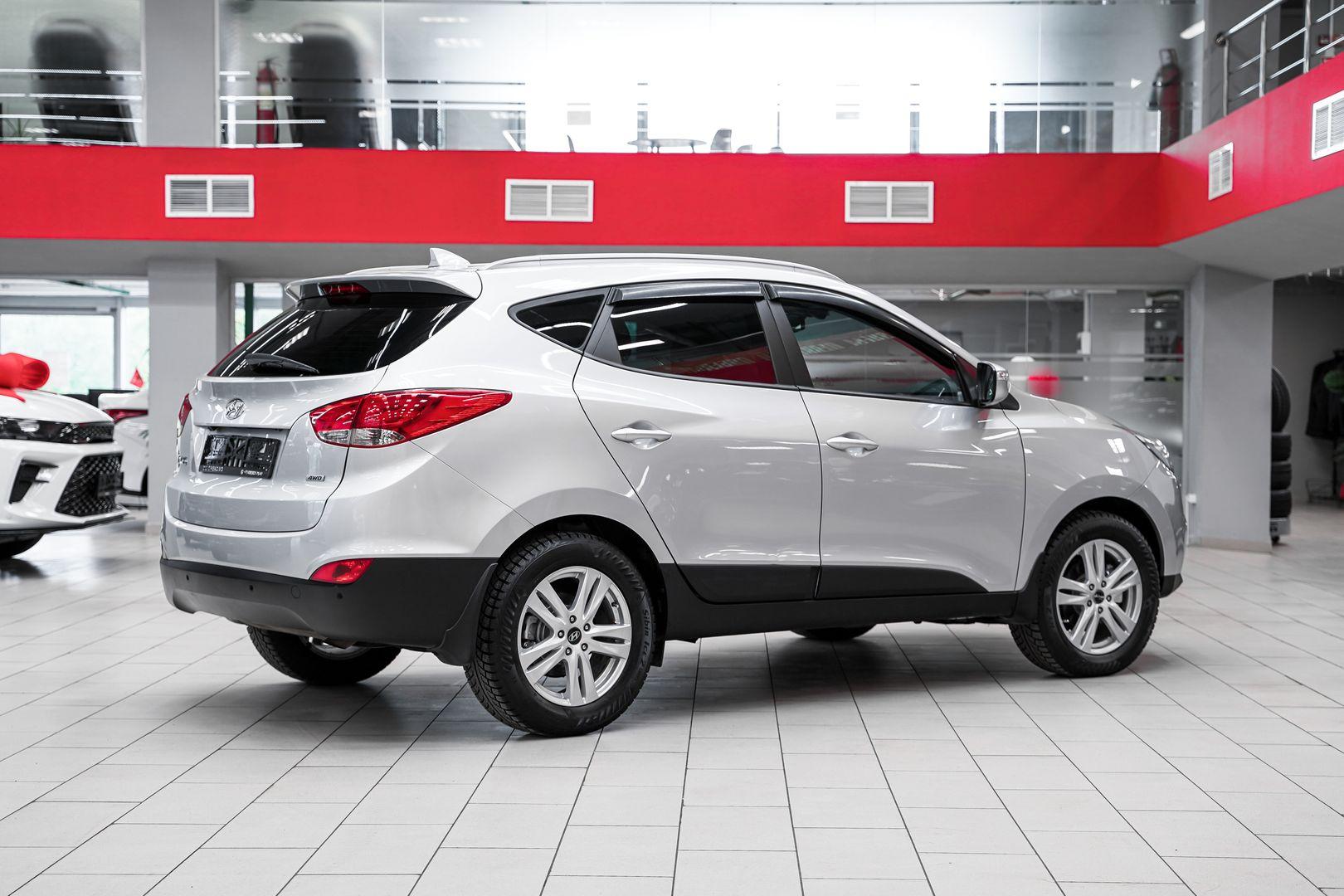 Hyundai ix35 2015, серебряный, ДЦ Орехово