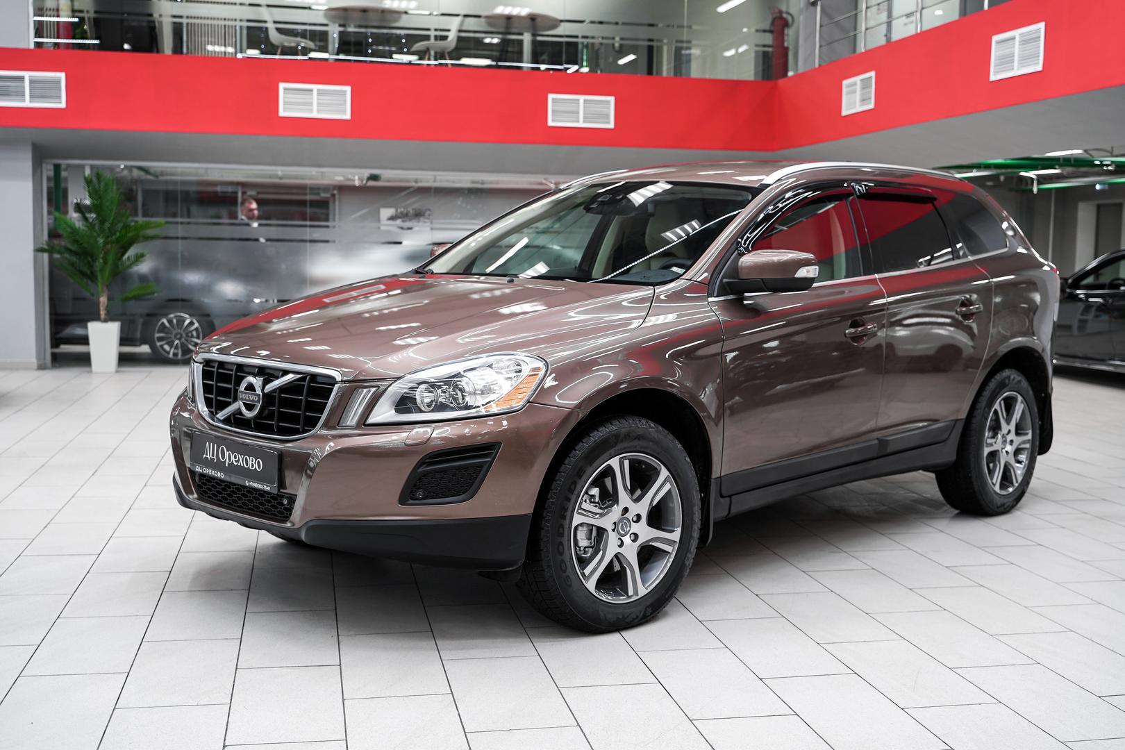 Volvo XC60 2012, коричневый, ДЦ Орехово
