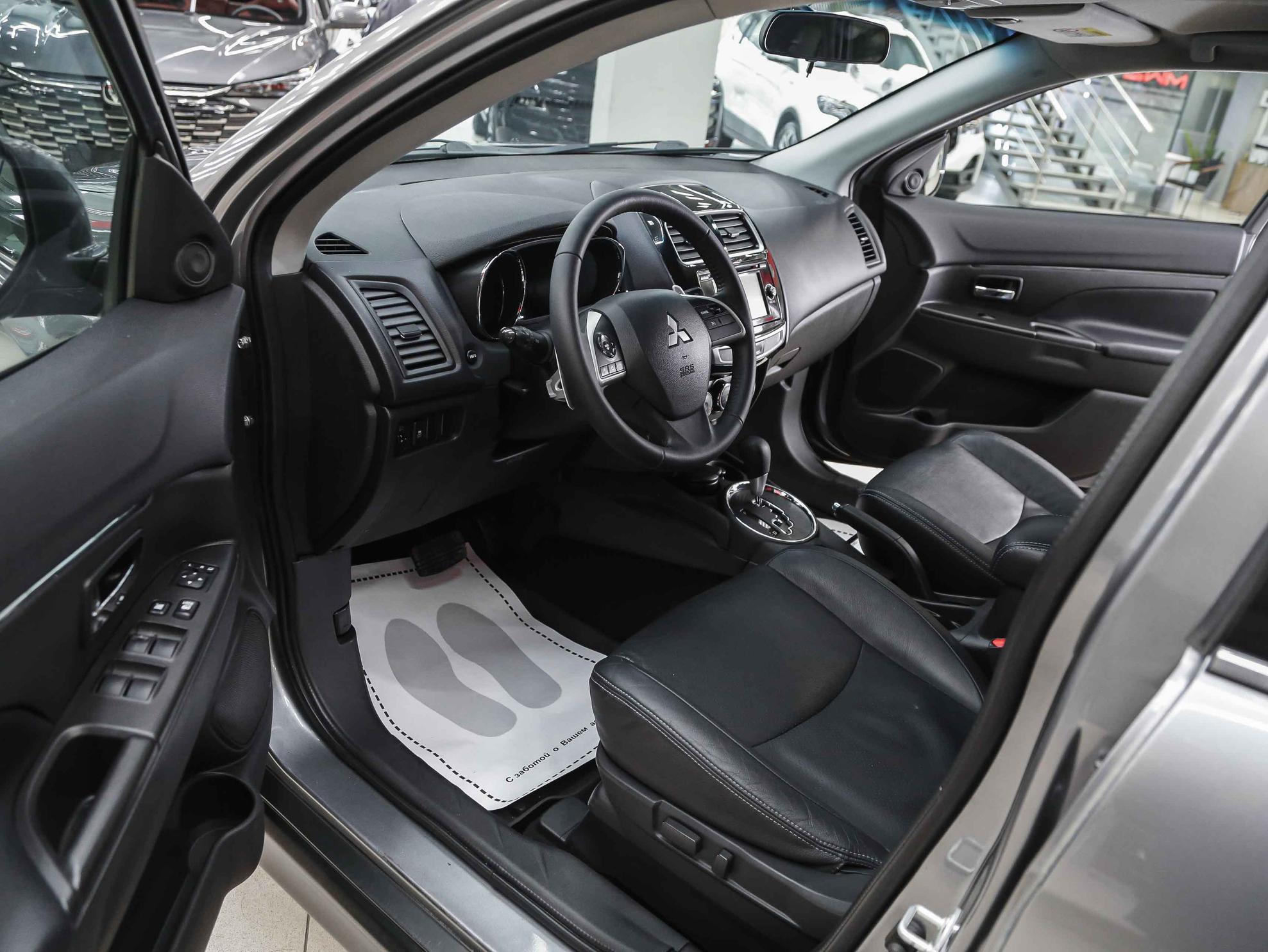 Mitsubishi ASX 2014, серый, ДЦ Орехово