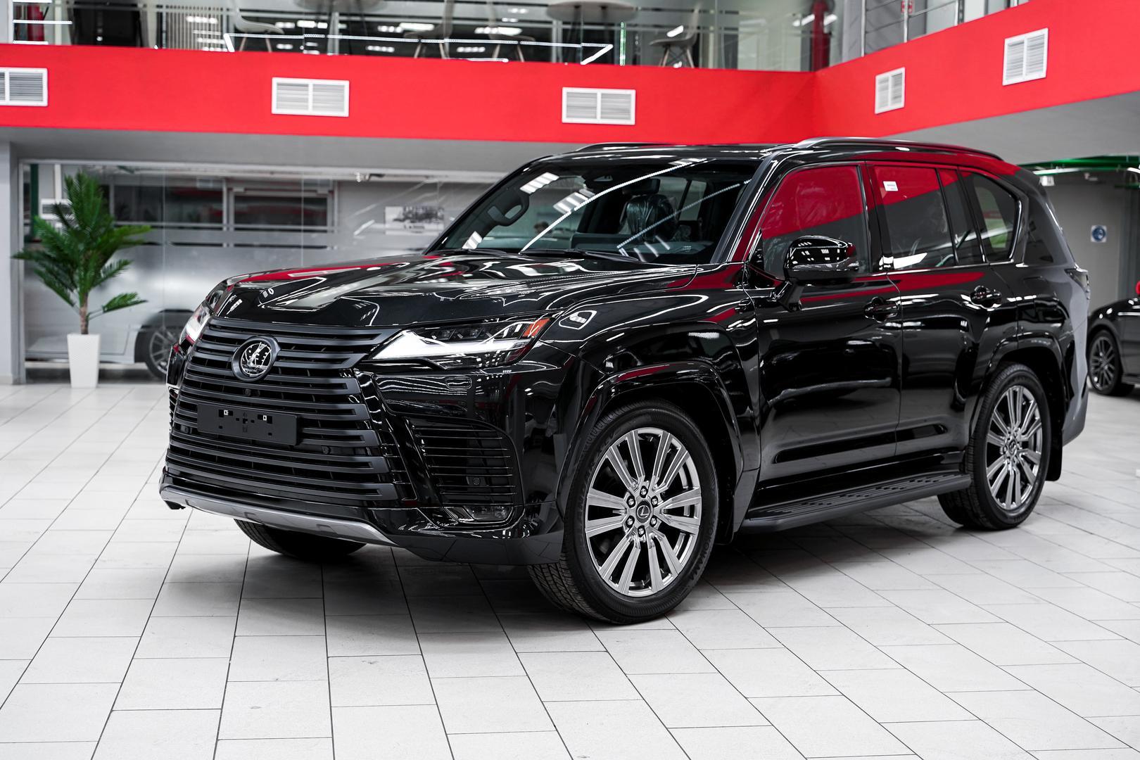 Lexus LX 2025, черный, ДЦ Орехово