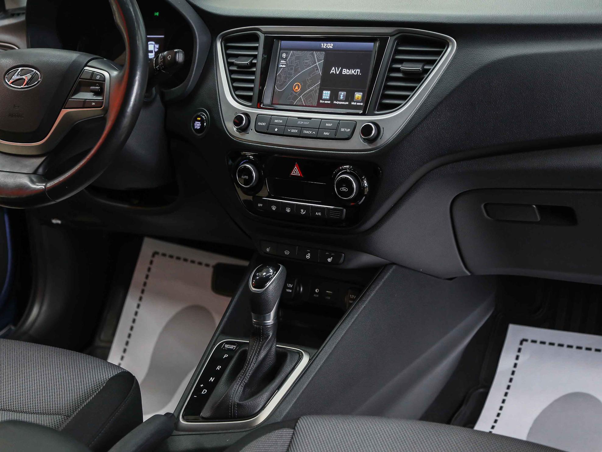 Hyundai Solaris 2017, синий, ДЦ Орехово