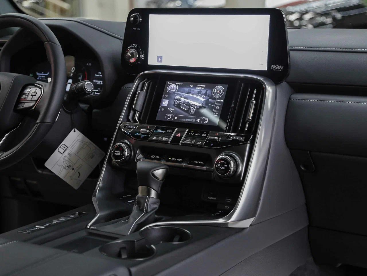 Lexus LX 2026, черный, ДЦ Орехово