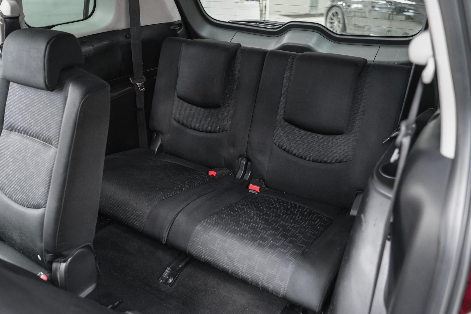 Mazda 5 2008, красный, ДЦ Орехово
