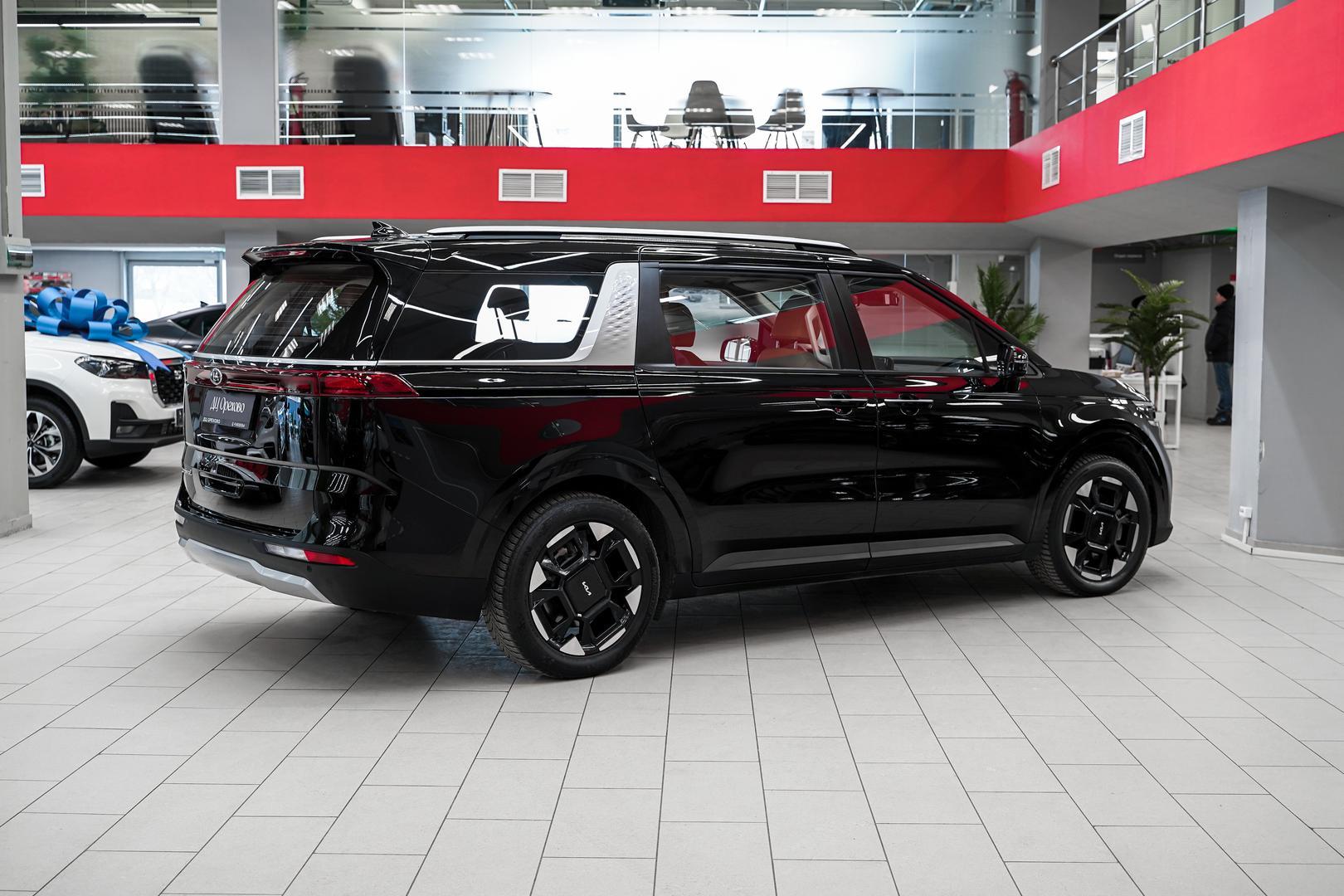 Kia Carnival 2021, черный, ДЦ Орехово