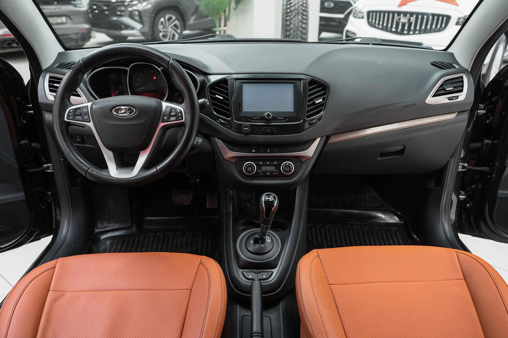 LADA (ВАЗ) Vesta 2017, черный, ДЦ Орехово