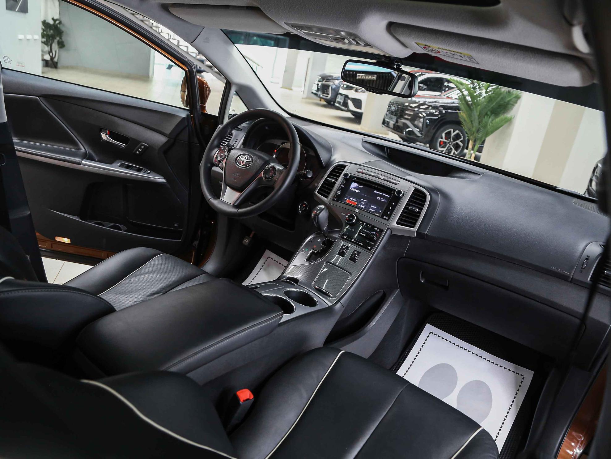 Toyota Venza 2013, коричневый, ДЦ Орехово