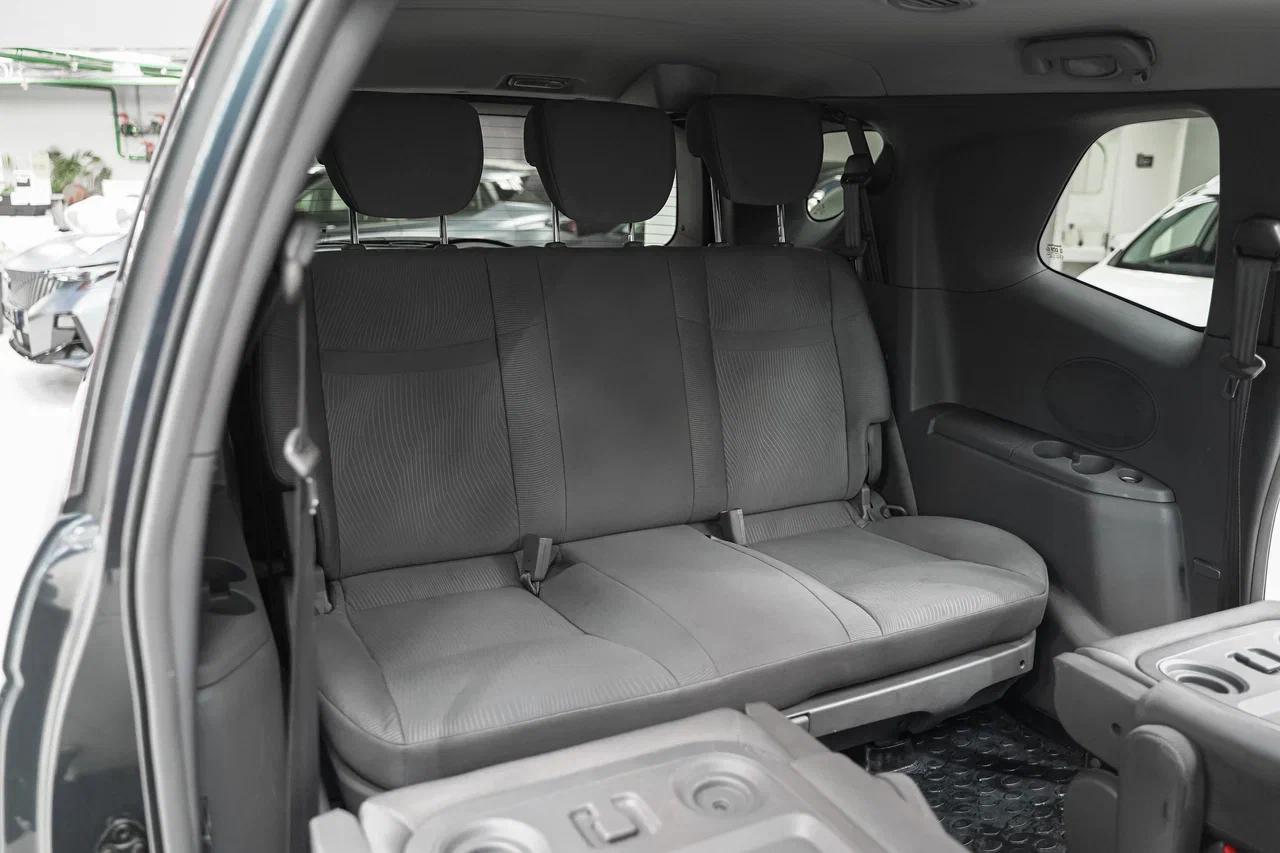 SsangYong Stavic 2014, серый, ДЦ Орехово