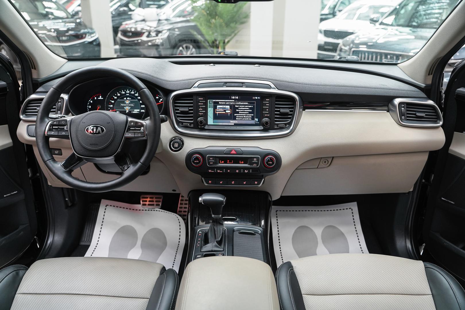 Kia Sorento 2018, серый, ДЦ Орехово