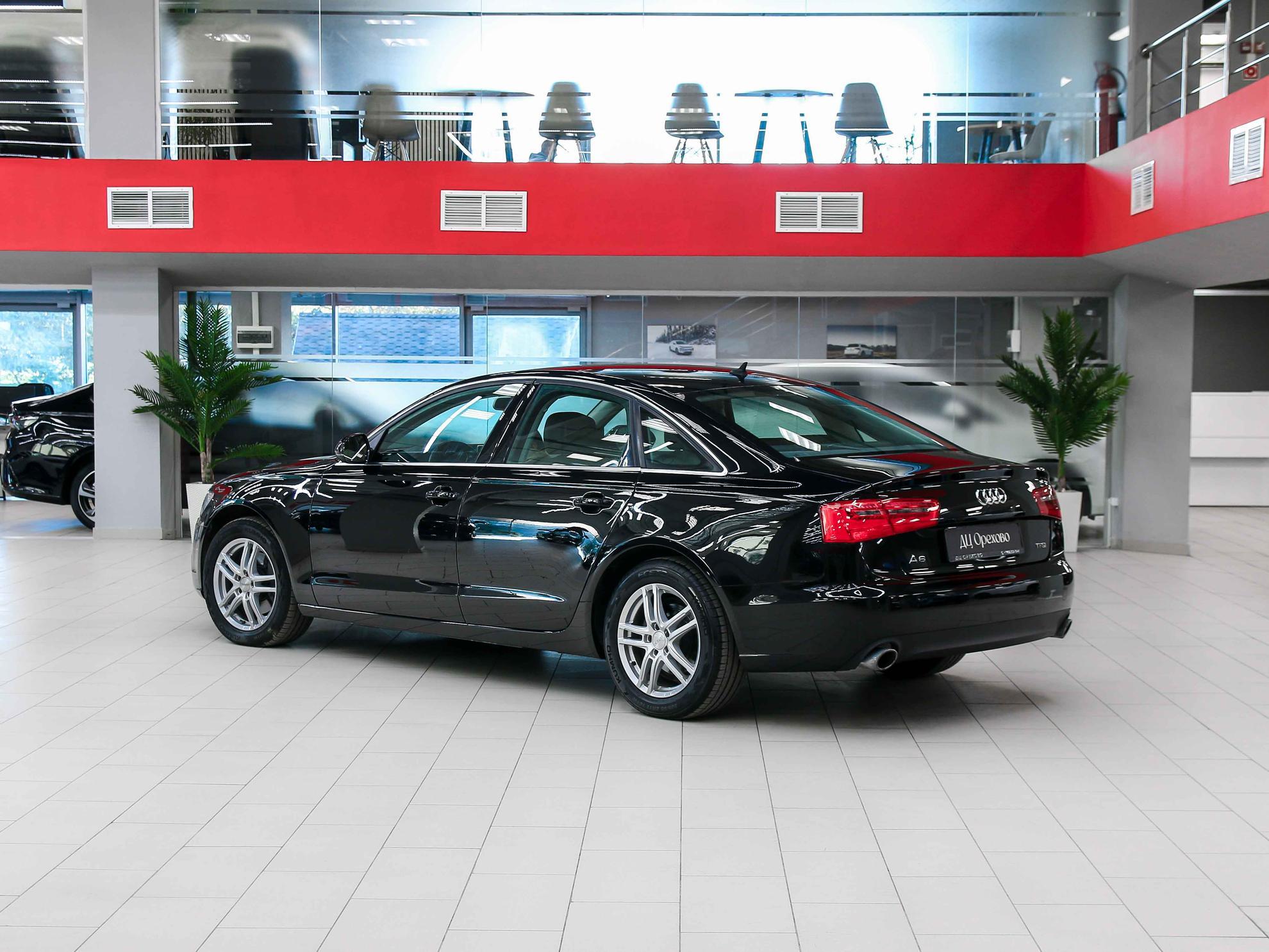 Audi A6 2014, черный, ДЦ Орехово