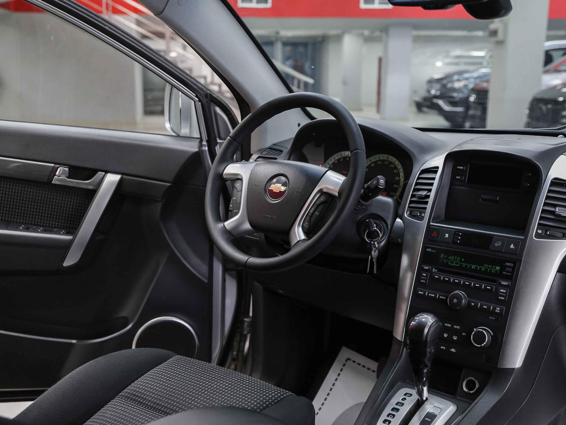 Chevrolet Captiva 2008, серебряный, ДЦ Орехово
