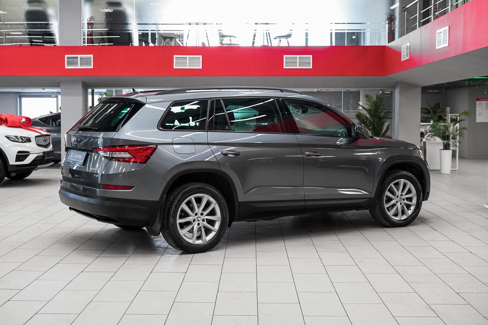 Skoda Kodiaq 2018, серый, ДЦ Орехово