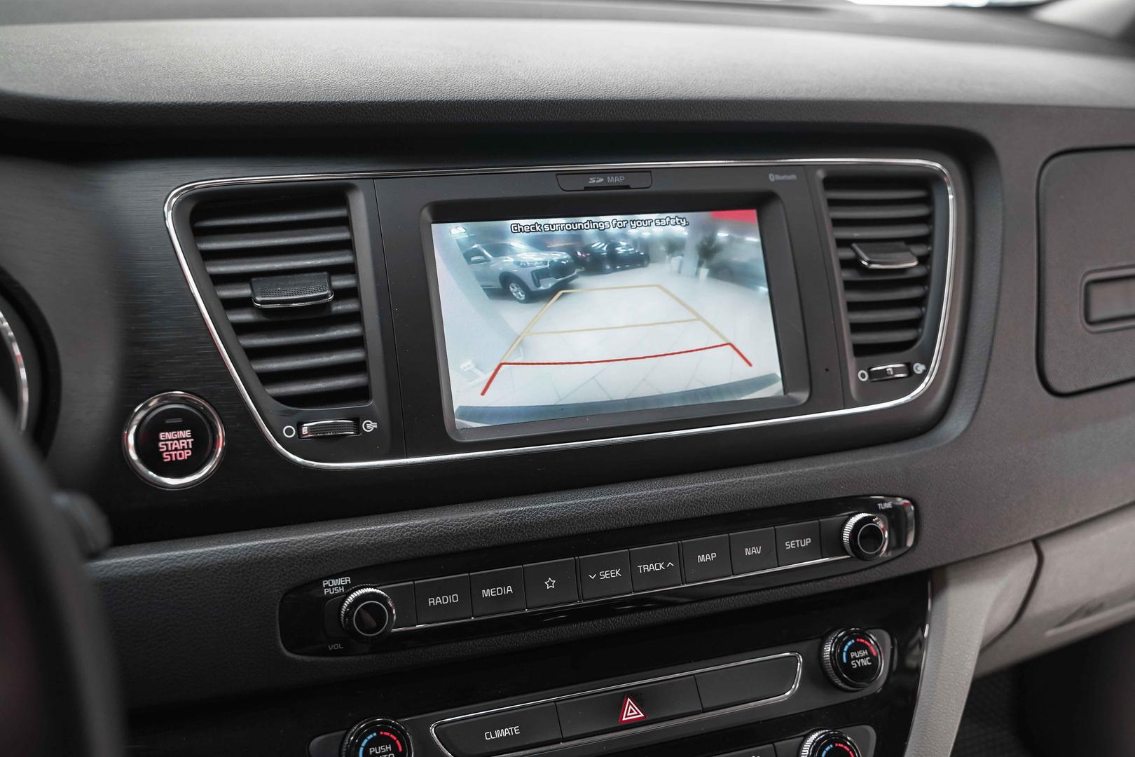 Kia Carnival 2019, белый, ДЦ Орехово