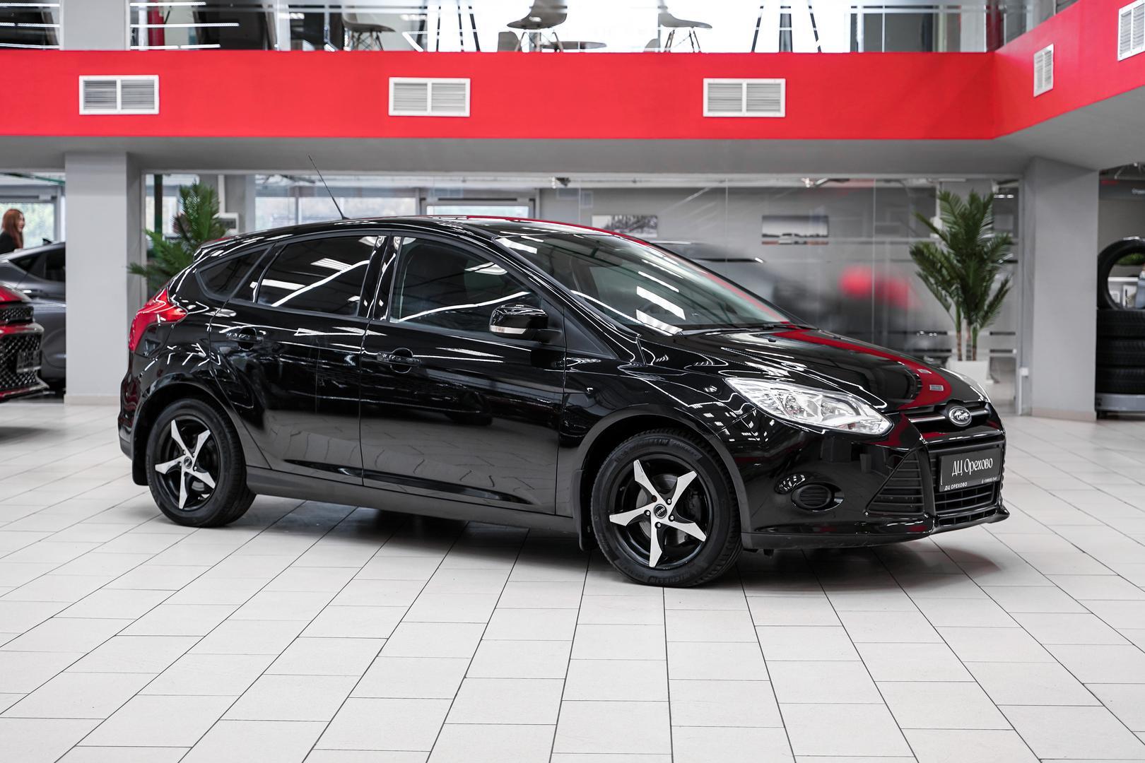 Ford Focus 2012, черный, ДЦ Орехово