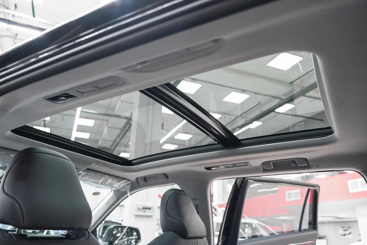 Toyota Highlander 2025, черный, ДЦ Орехово
