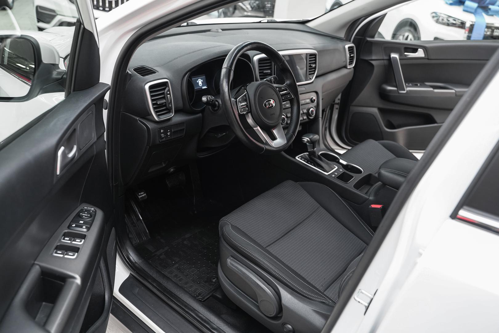 Kia Sportage 2021, белый, ДЦ Орехово