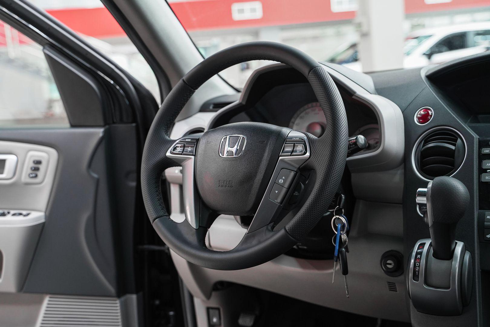 Honda Pilot 2012, черный, ДЦ Орехово