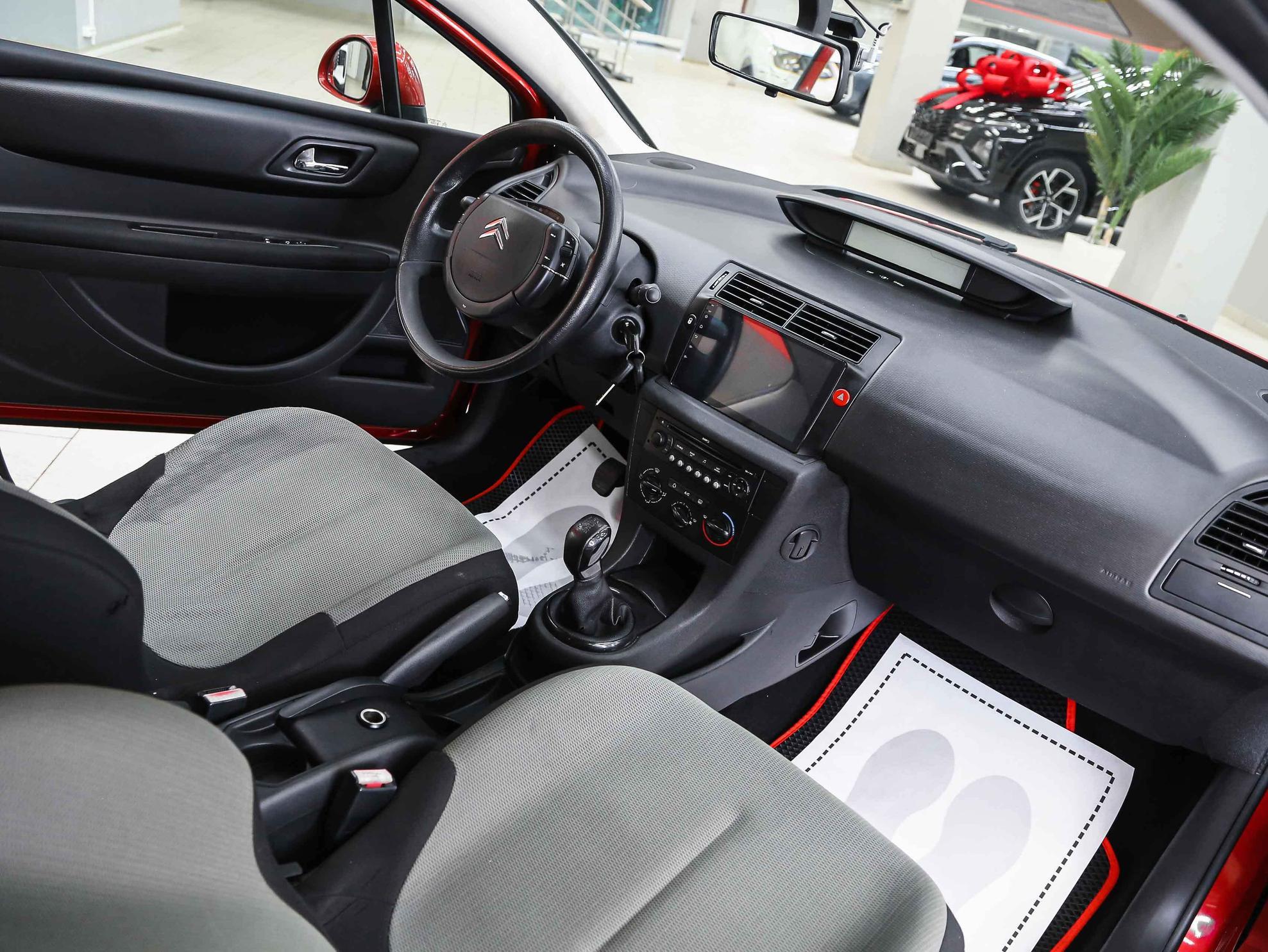 Citroen C4 2009, красный, ДЦ Орехово