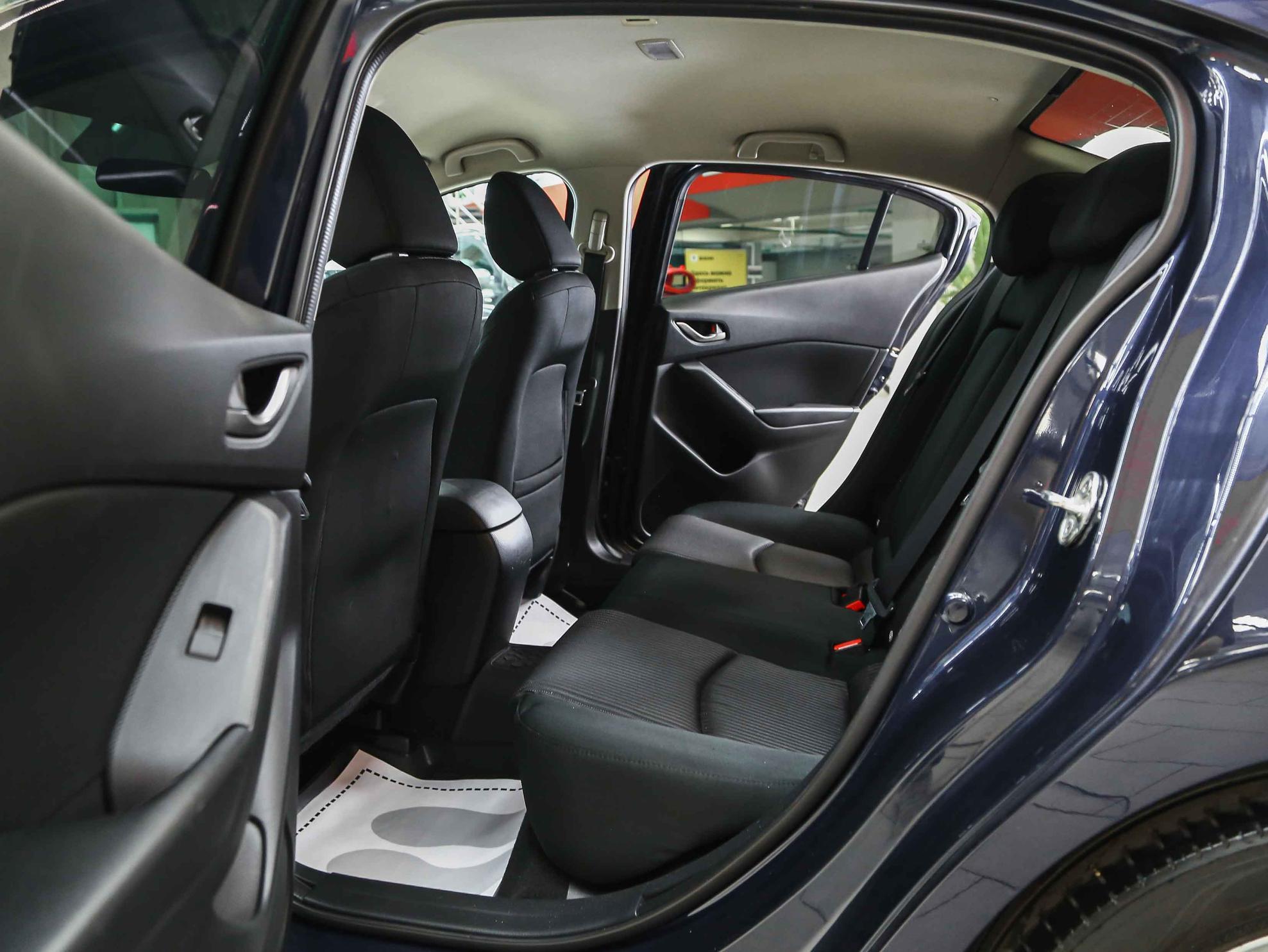 Mazda 3 2014, синий, ДЦ Орехово