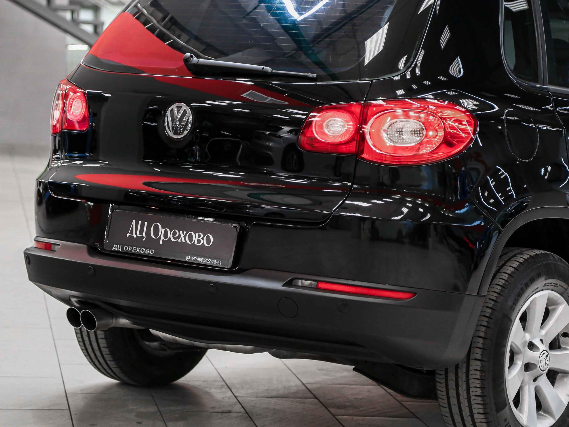 Volkswagen Tiguan 2009, черный, ДЦ Орехово