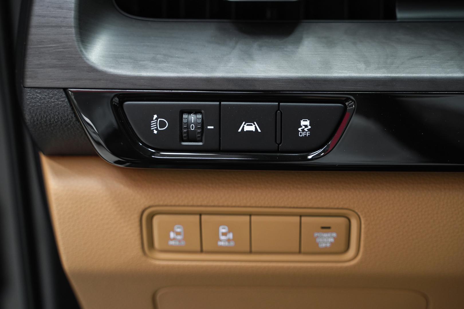 Kia Carnival 2021, черный, ДЦ Орехово
