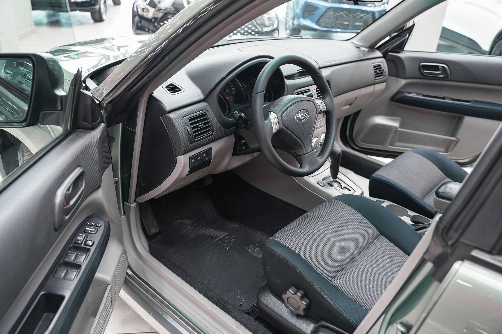 Subaru Forester 2006, зеленый, ДЦ Орехово