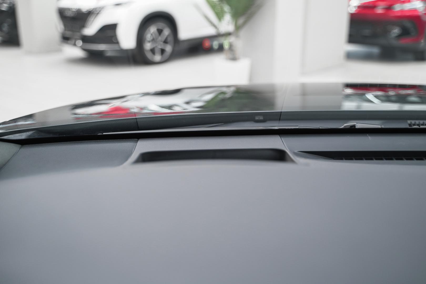 Toyota Camry 2025, черный, ДЦ Орехово