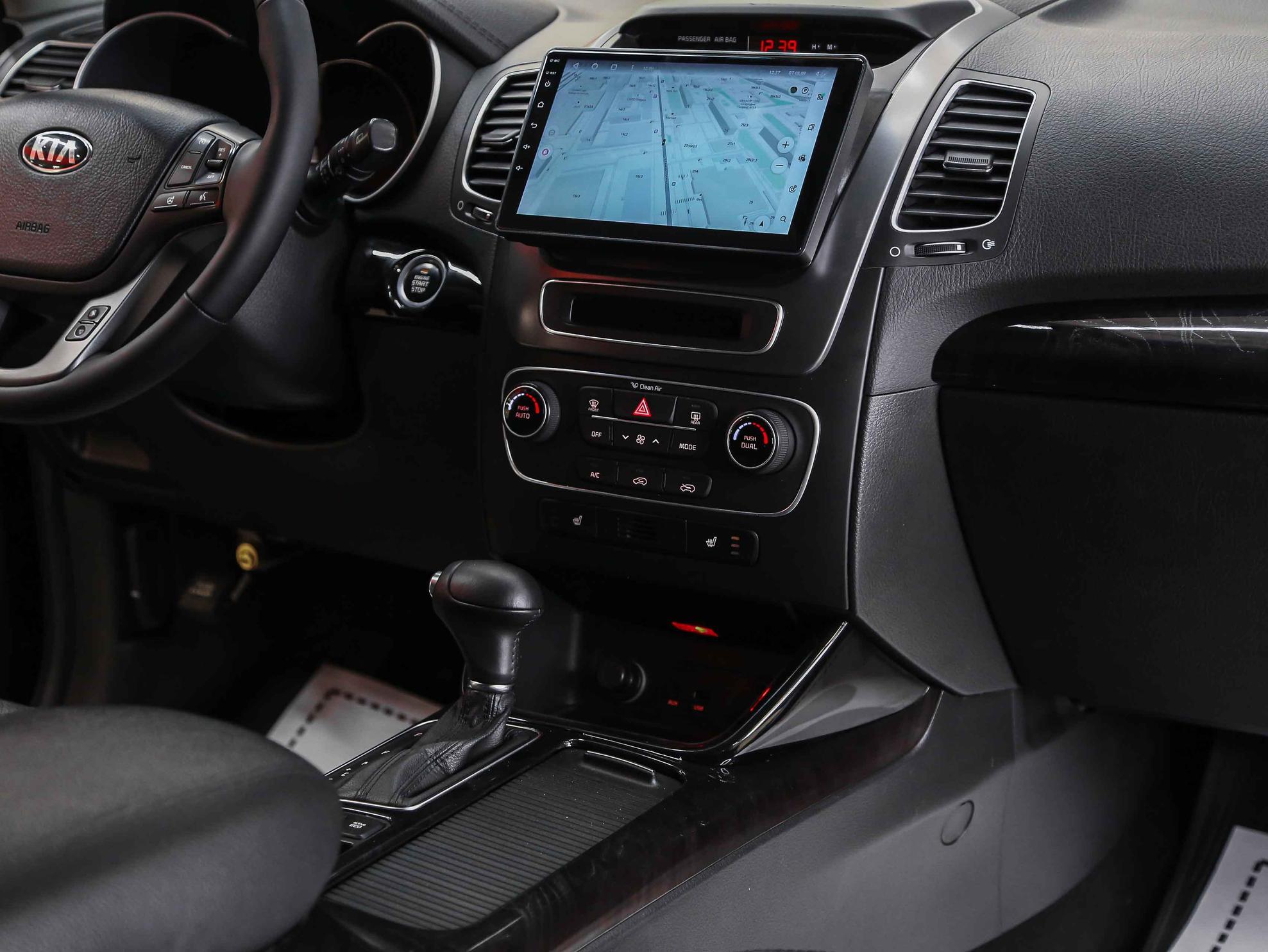 Kia Sorento 2014, серый, ДЦ Орехово