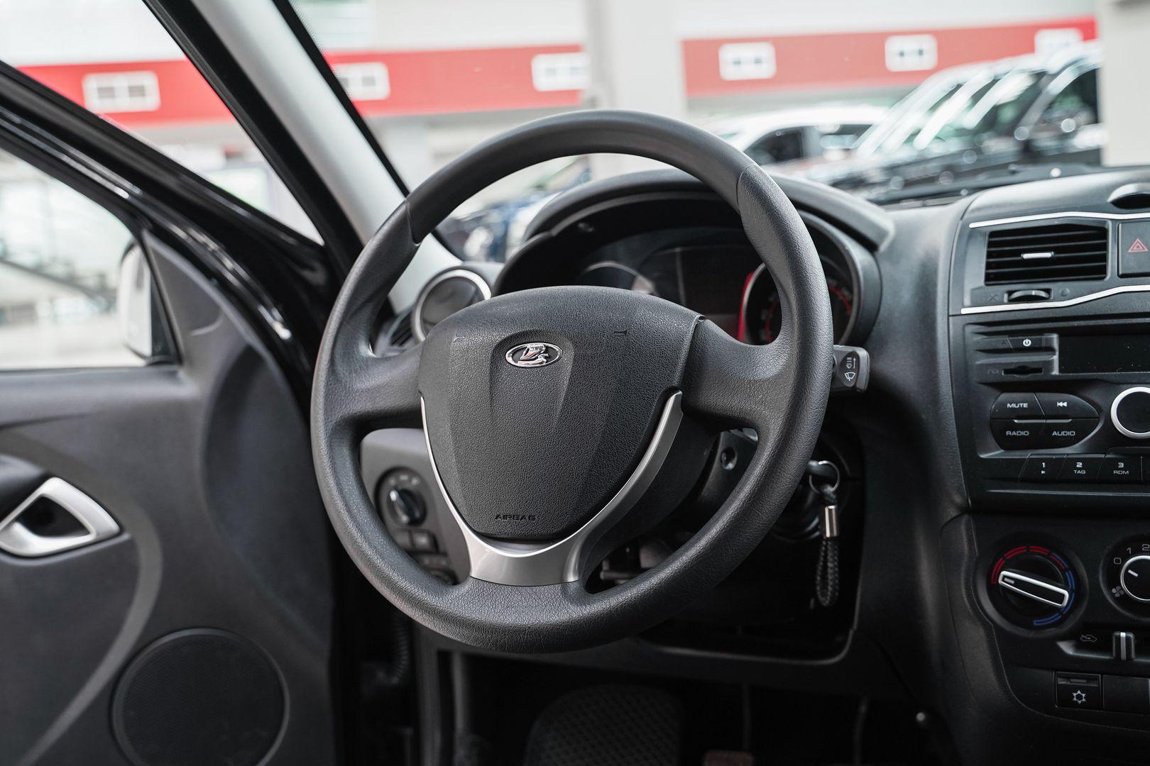 LADA (ВАЗ) Granta 2024, черный, ДЦ Орехово