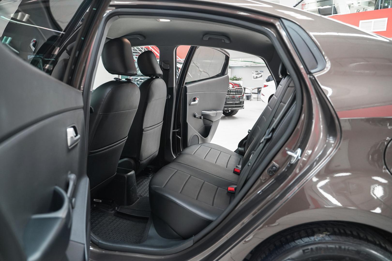 Kia Rio 2016, коричневый, ДЦ Орехово