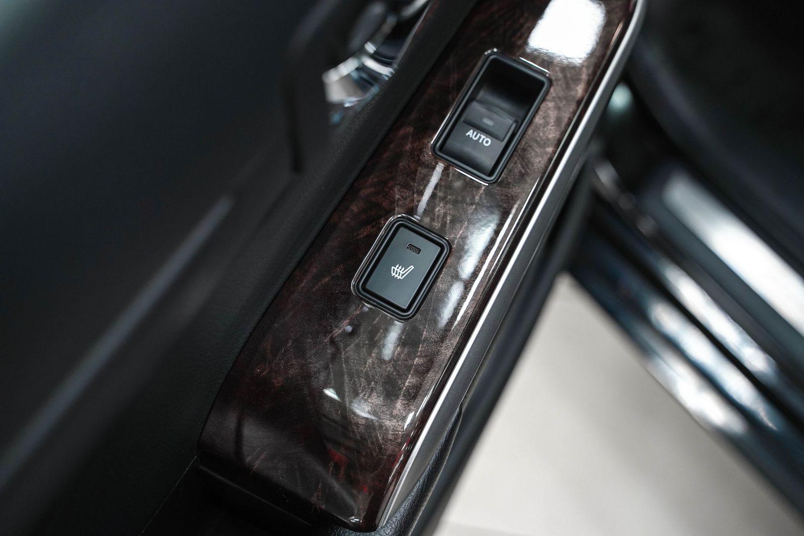 Toyota Camry 2017, черный, ДЦ Орехово