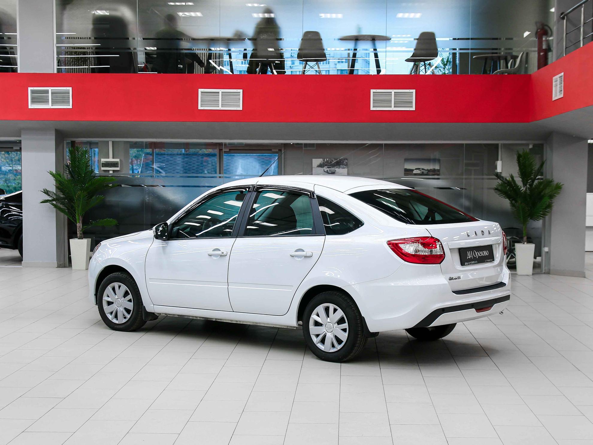 LADA (ВАЗ) Granta 2023, белый, ДЦ Орехово