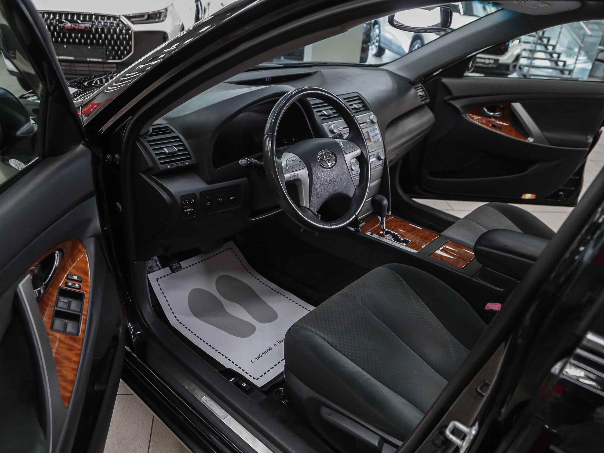 Toyota Camry 2008, черный, ДЦ Орехово