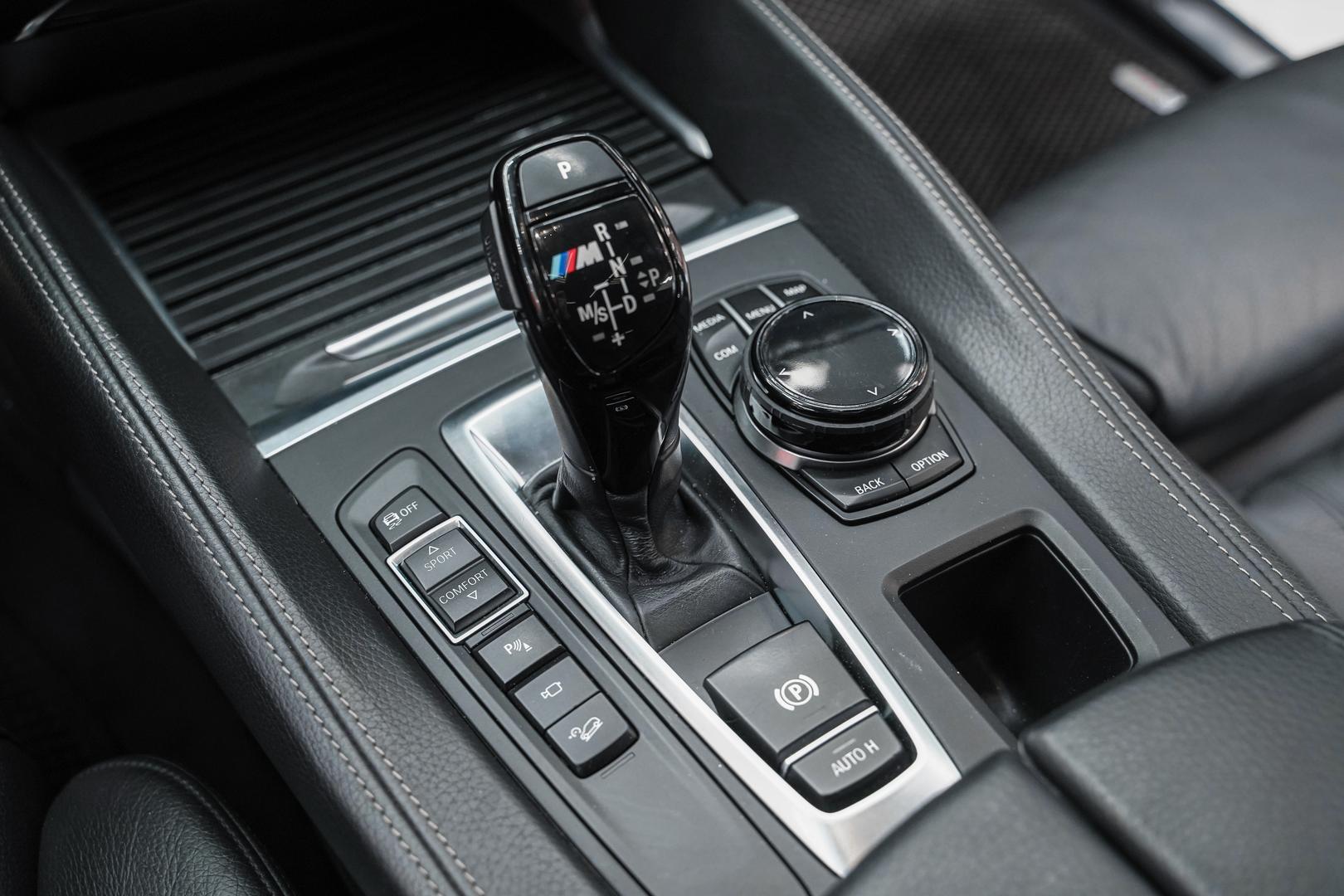 BMW X5 2015, черный, ДЦ Орехово