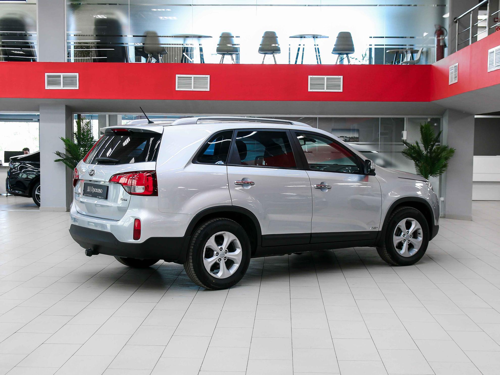 Kia Sorento 2013, серебряный, ДЦ Орехово