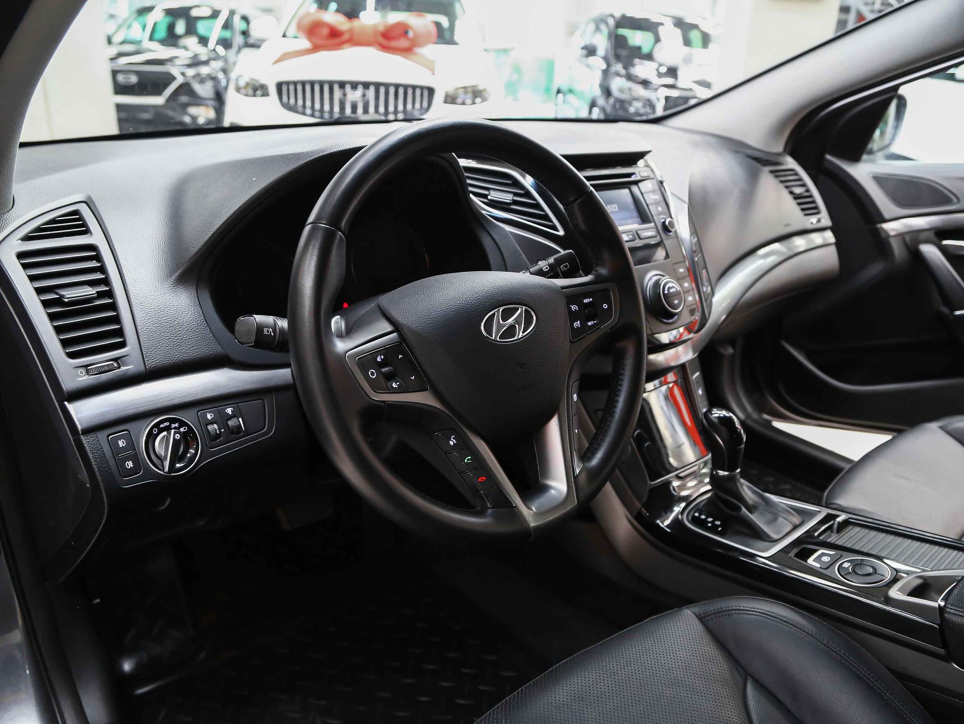 Hyundai i40 2016, серый, ДЦ Орехово