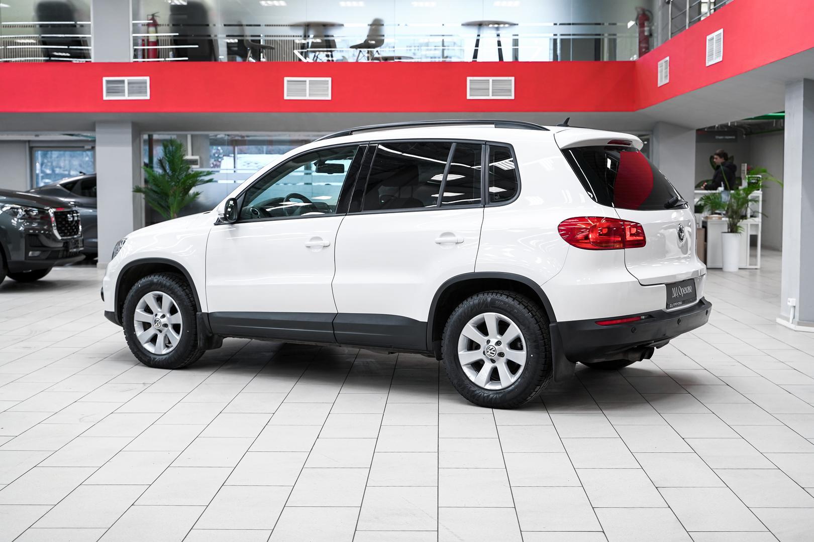 Volkswagen Tiguan 2013, белый, ДЦ Орехово