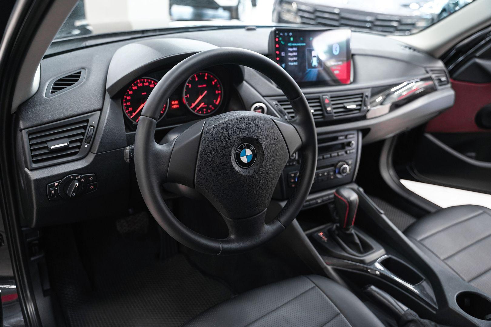 BMW X1 2012, черный, ДЦ Орехово