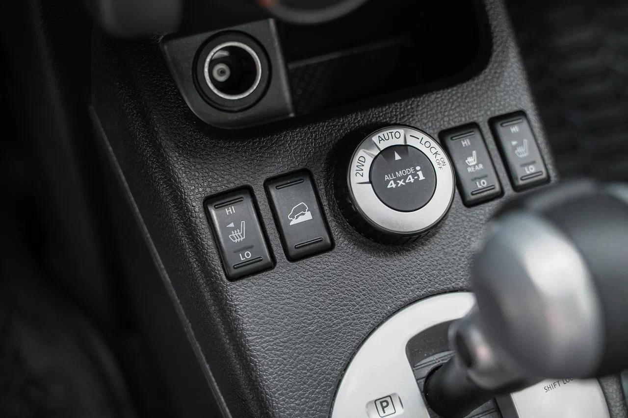 Nissan X-Trail 2014, синий, ДЦ Орехово