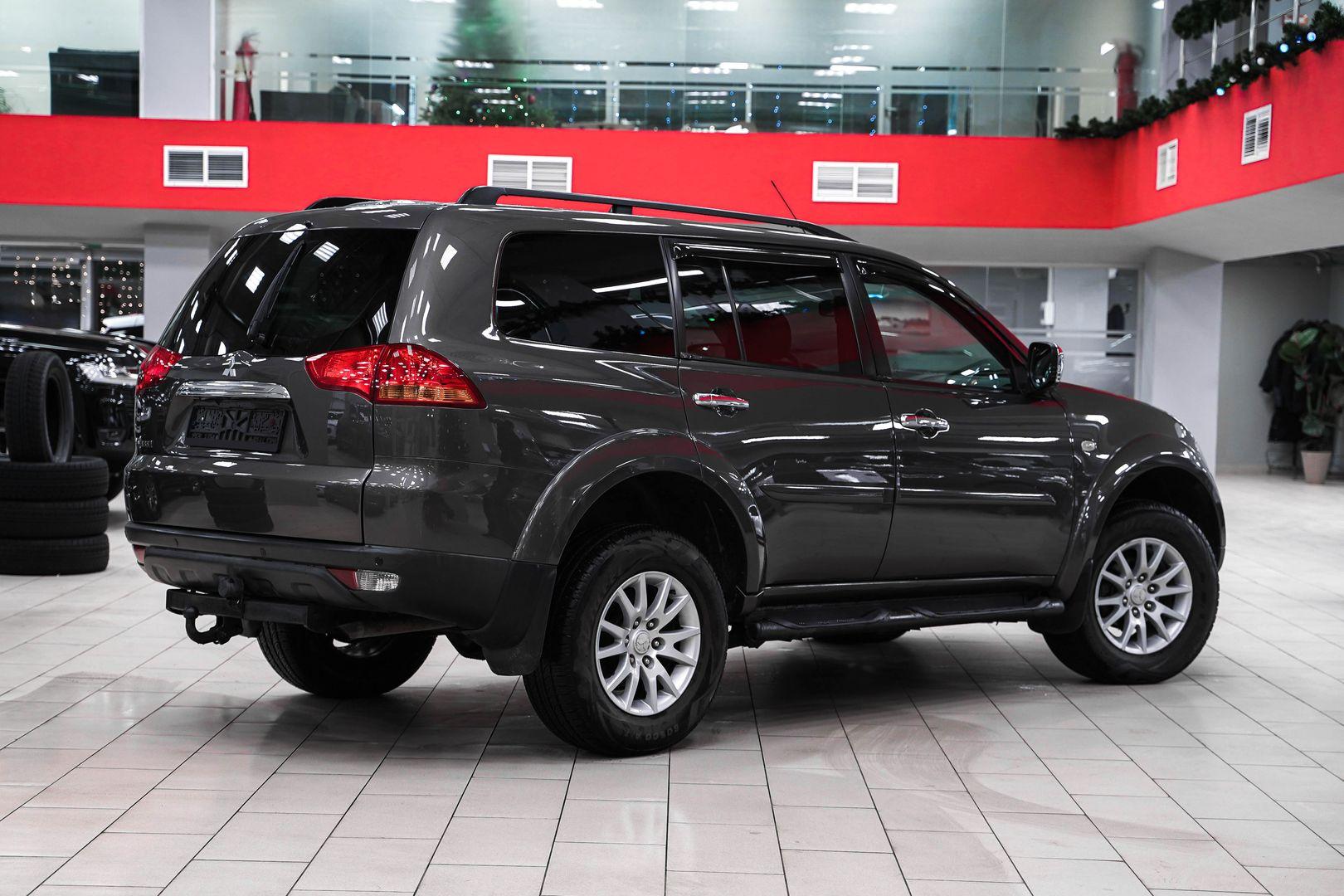 Mitsubishi Pajero Sport 2011, коричневый, ДЦ Орехово